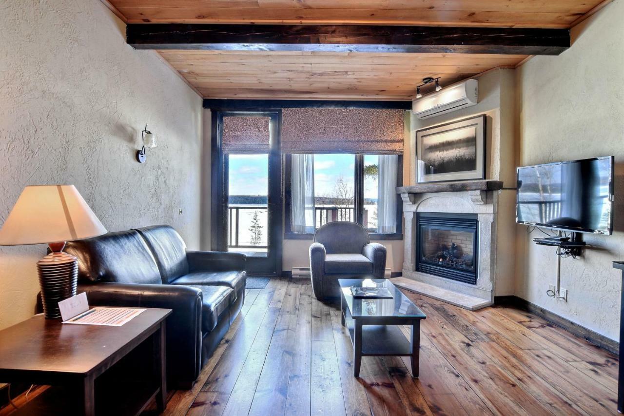 Les Condos Du Lac Taureau- Rooms & Condos Saint-Michel Buitenkant foto
