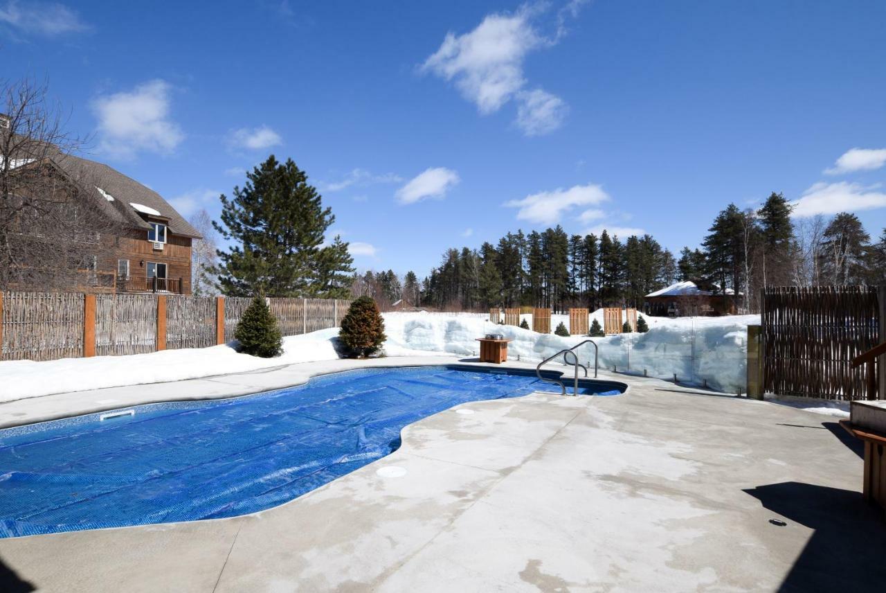 Les Condos Du Lac Taureau- Rooms & Condos Saint-Michel Buitenkant foto